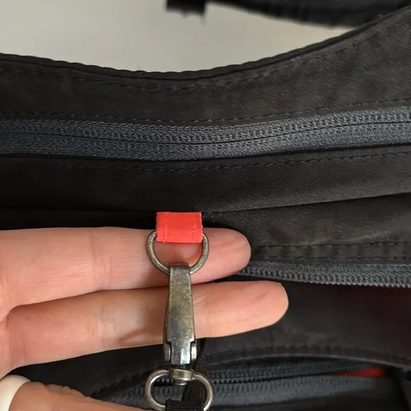 ATHLETA Black Yoga Gym Large Tote Bag Orange Interior - Picture 9 of 14